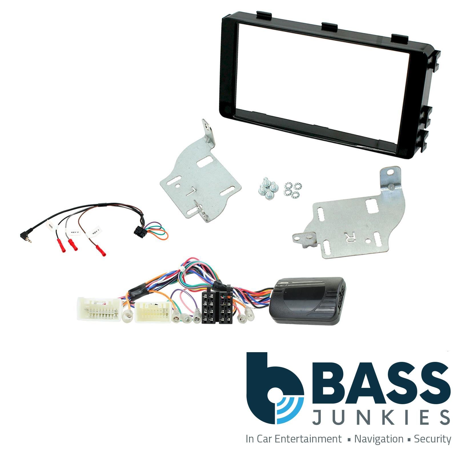 Connects2 CTKMT11 - Mitsubishi Outlander 2013 Onwards Double Din Fascia & Steering Wheel Interface Installation Kit