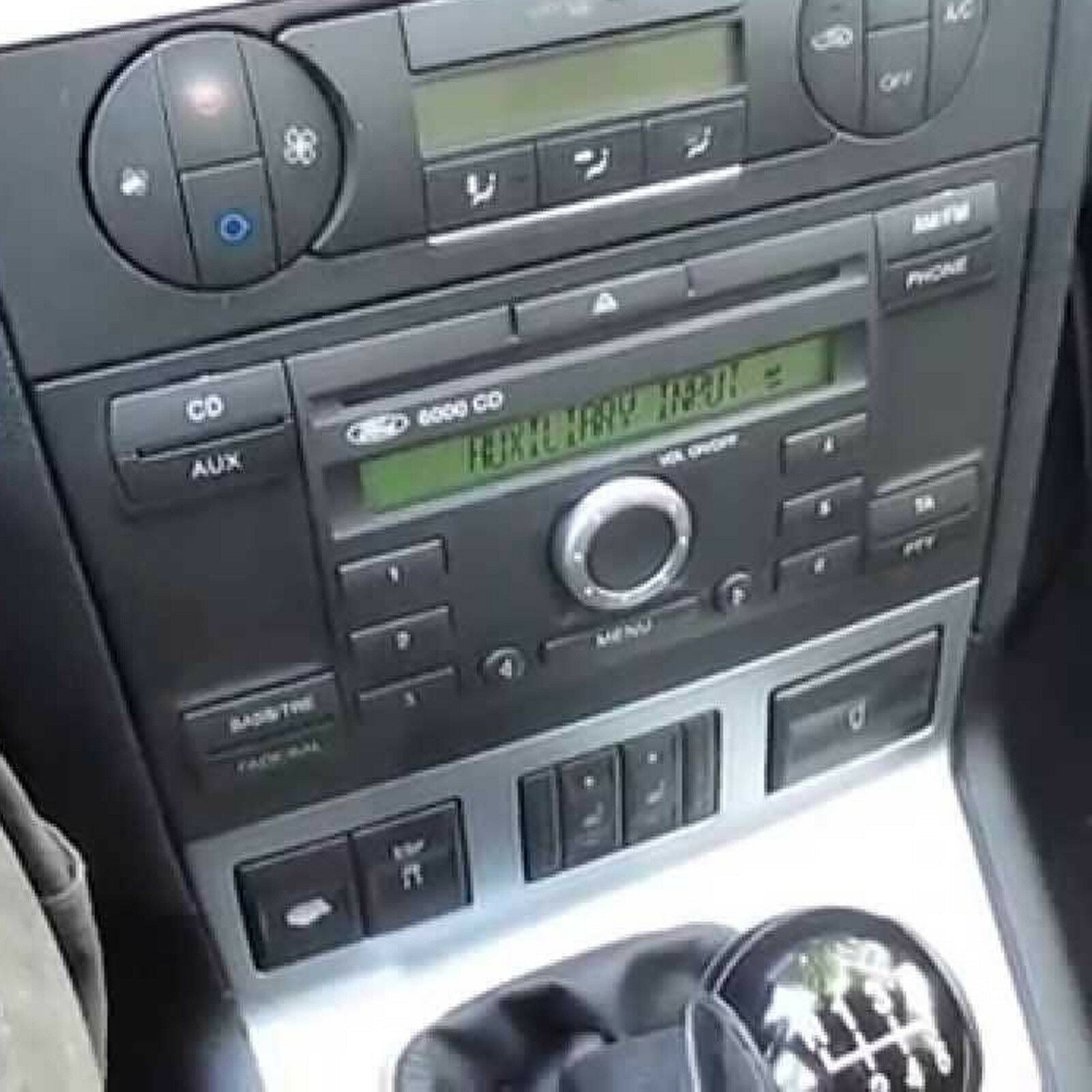 Connects2 CT24FD08 - Ford Mondeo 2004 - 2007 Single Din Fascia Panel