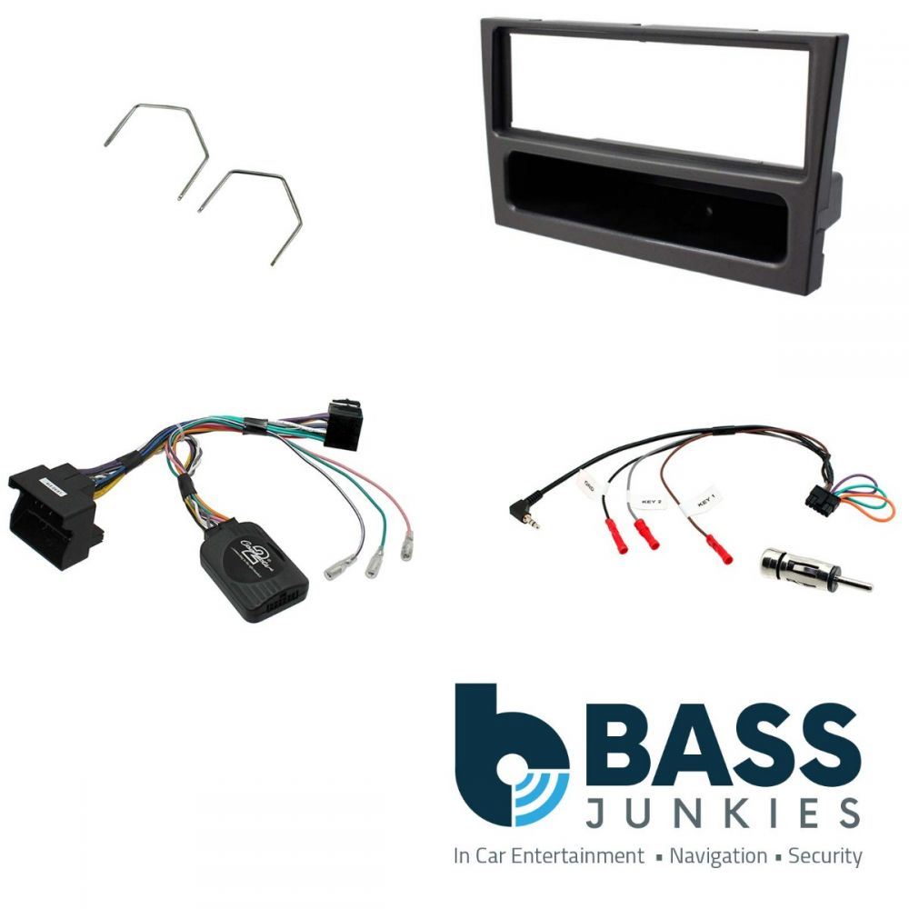 Connects2 CTKVX31 - Vauxhall Vectra Signum Double Din Fascia Installation Kit