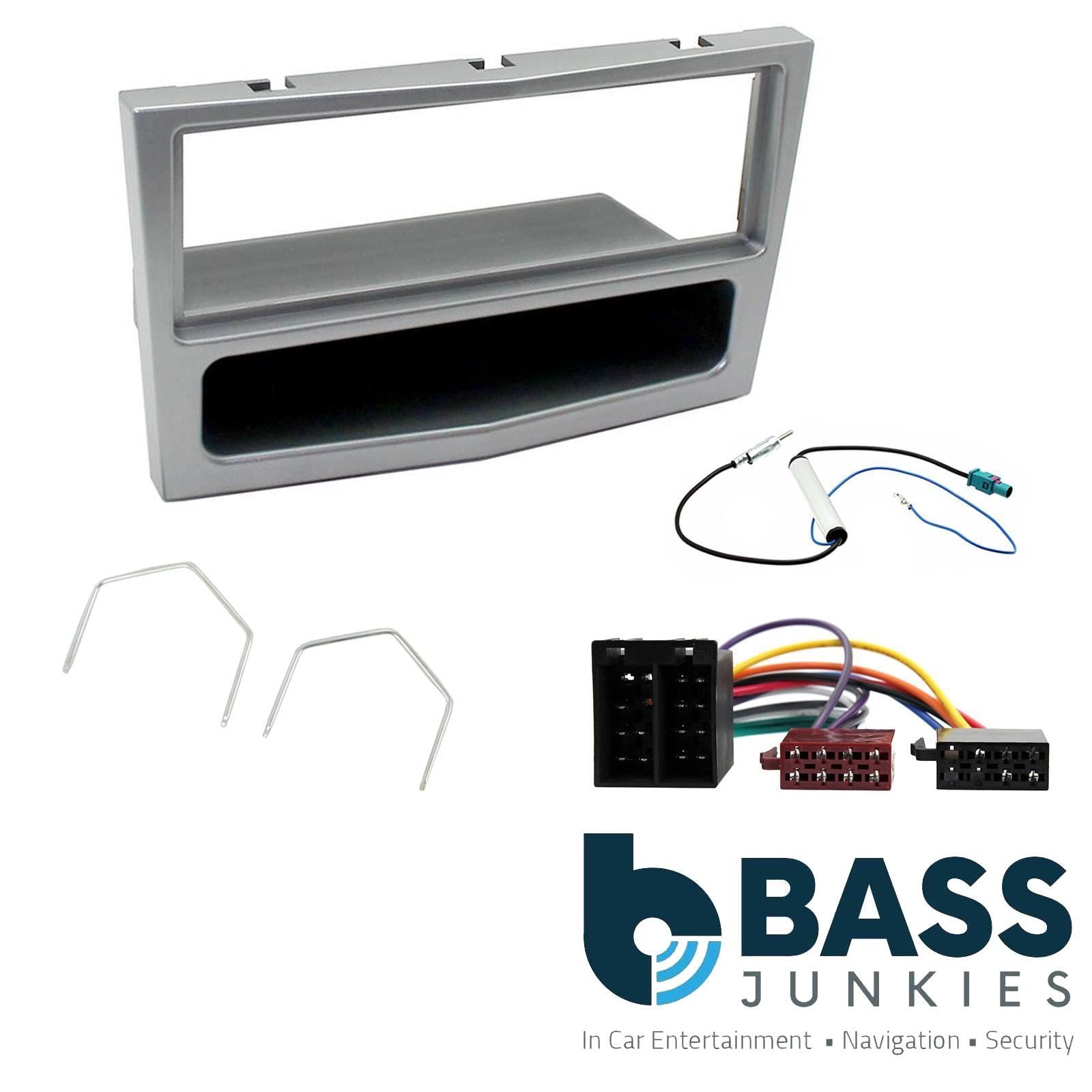 Single Din Stereo Fitting Kit + Steering Wheel Stalk Controls to fit Vauxhall Astra 2004-10
